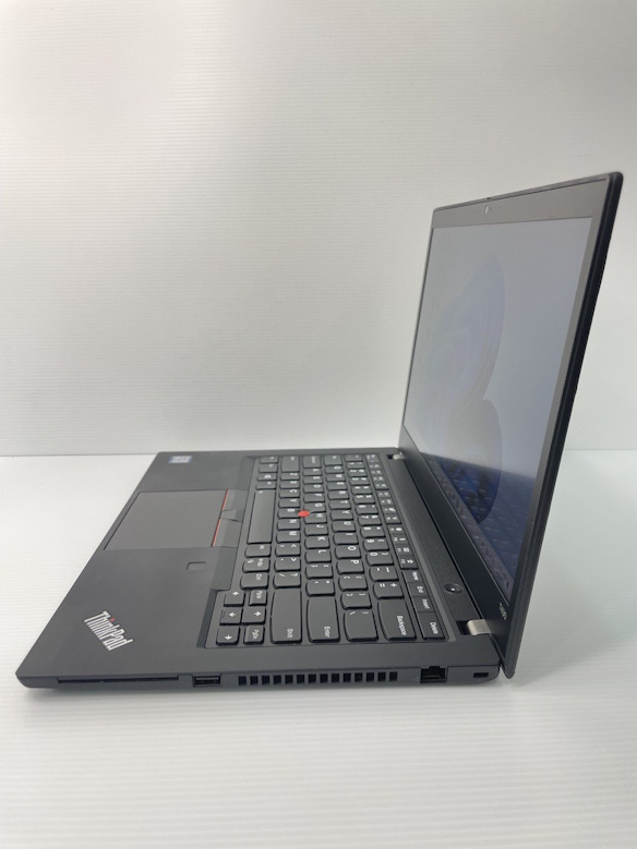 photo_2025-06-12_04-06-52 Lenovo Thinkpad T490